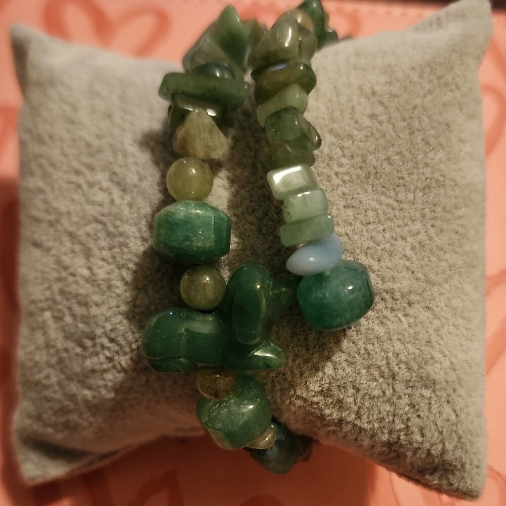 Chunky Green Memory Wire Bracelet